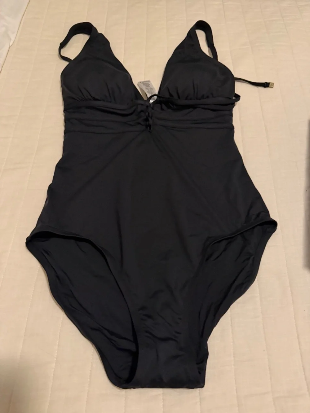 Tommy Bahama Perfect Fit One Piece in Black Size 10